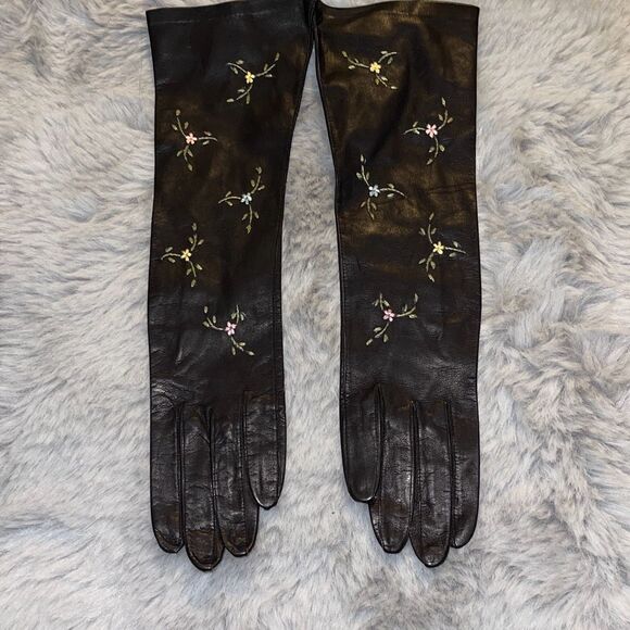 1940’s Vintage Black Long Leather Gloves with Embroidered Flowers - Picture 1 of 12